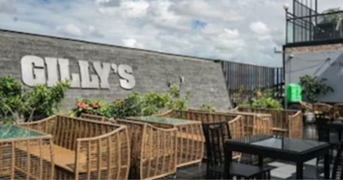 Gilly's Restobar 1
